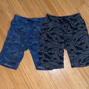 2/$12 boys Old Navy shorts L(10/12)